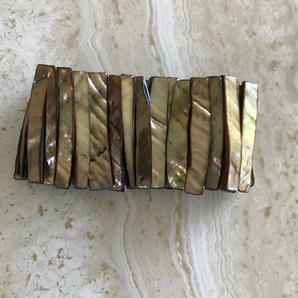 PEARLY BROWN ABALONE SHELL STRETCH BRACELET